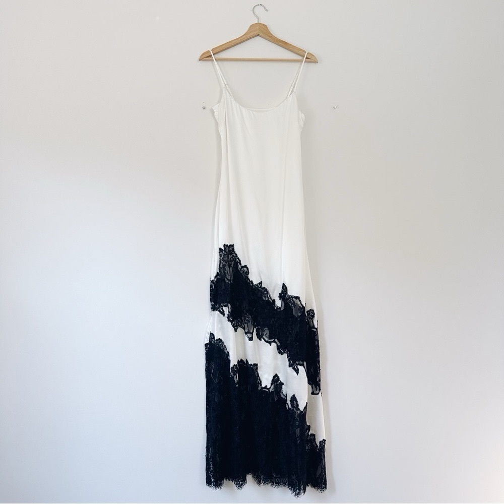 L’Agence Silvana Lace Inset Silk Gown White - Picture 7 of 13